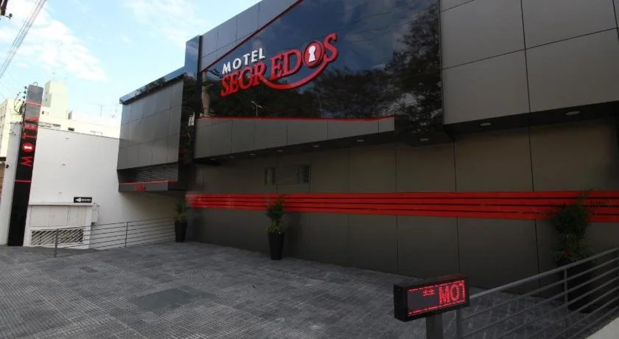 Hotel Segredos