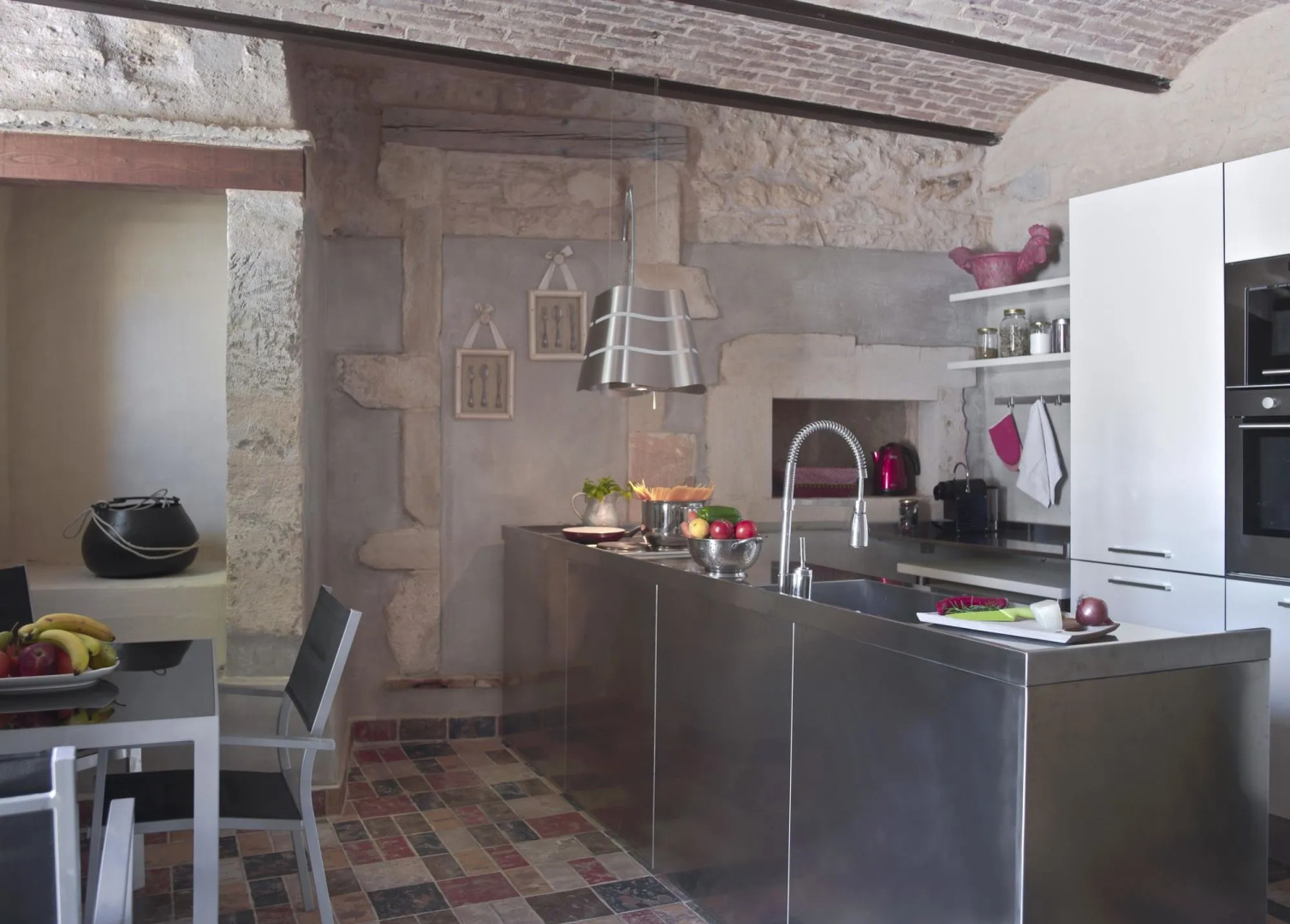 Athermigo Boutique Estate