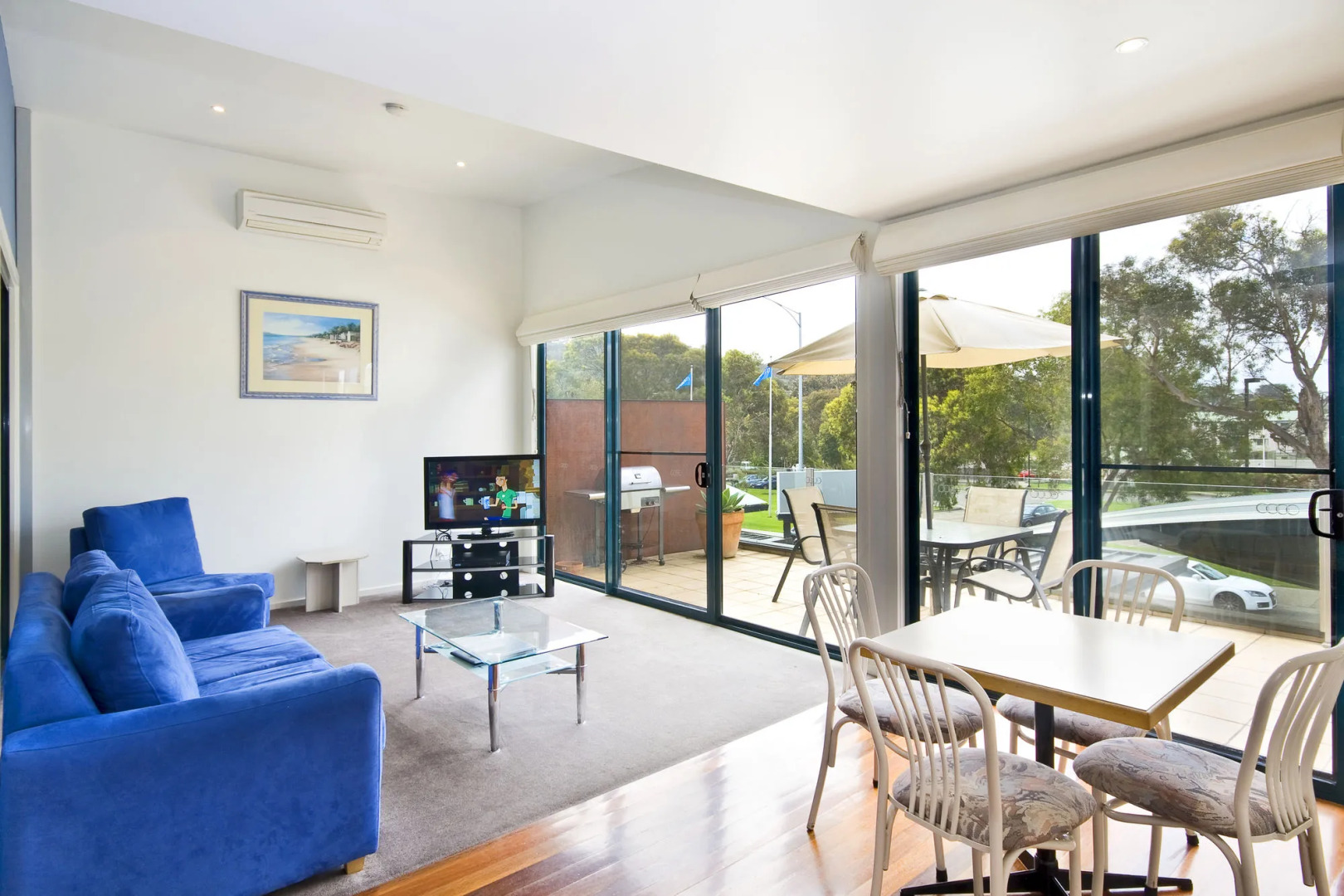 Anchorage Motel and Villas