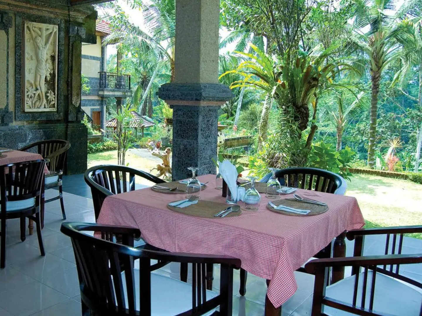 Puri Saron Hotel Madangan