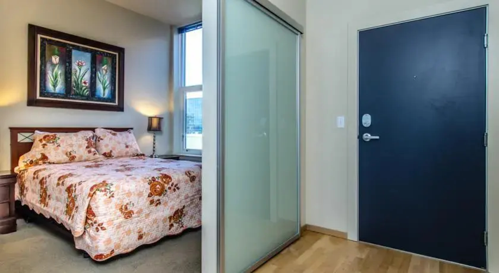 Space Needle Apartment