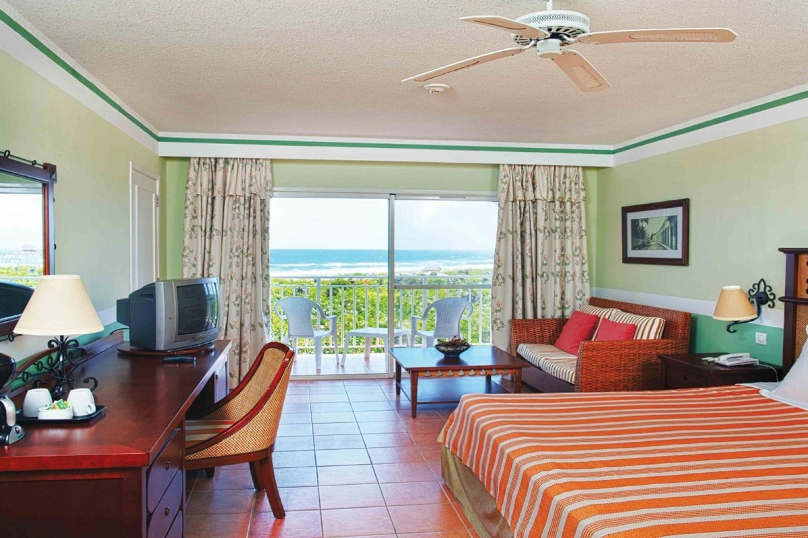 Memories Paraiso Beach Resort - All Inclusive