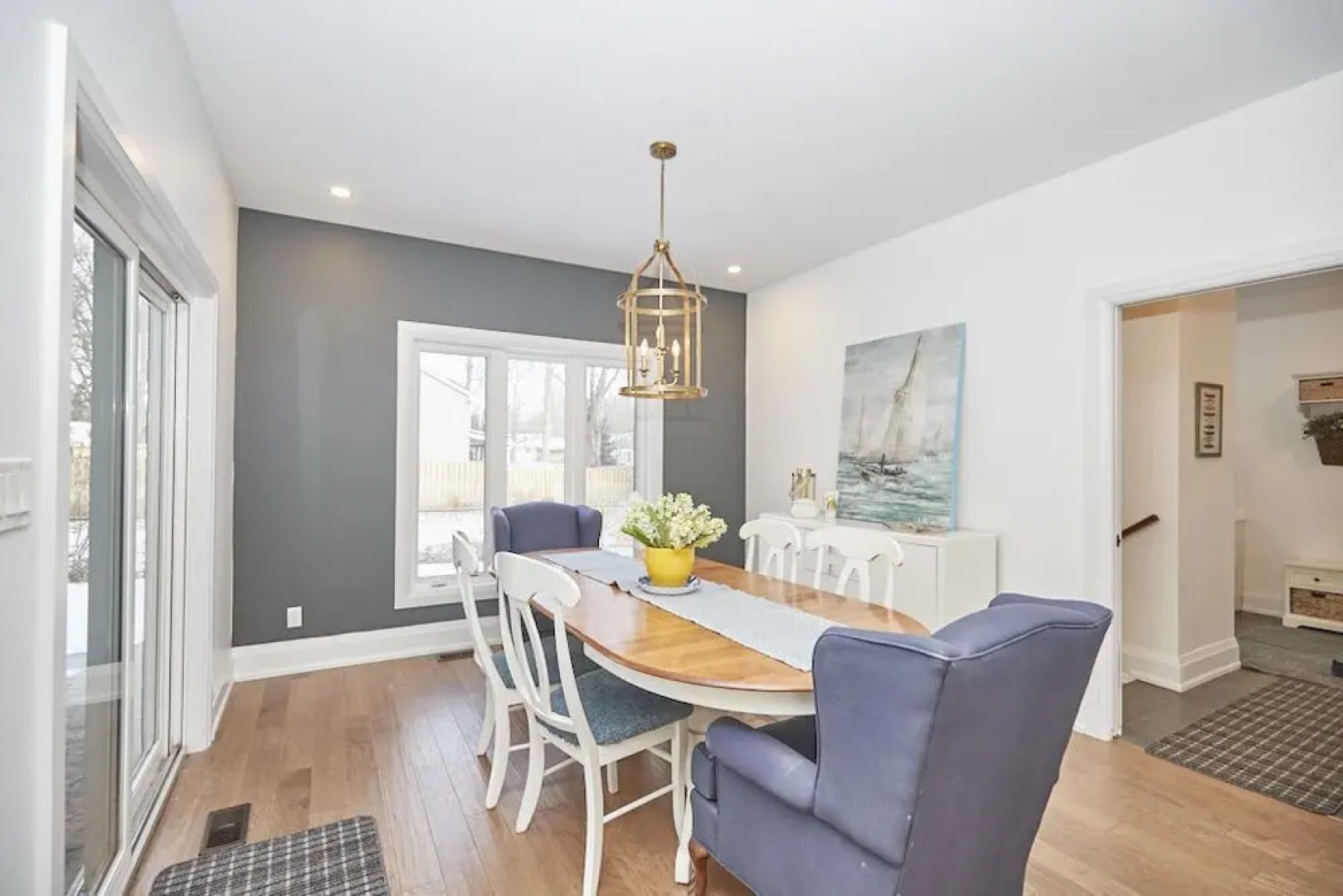 Lakeview Luxury Retreat