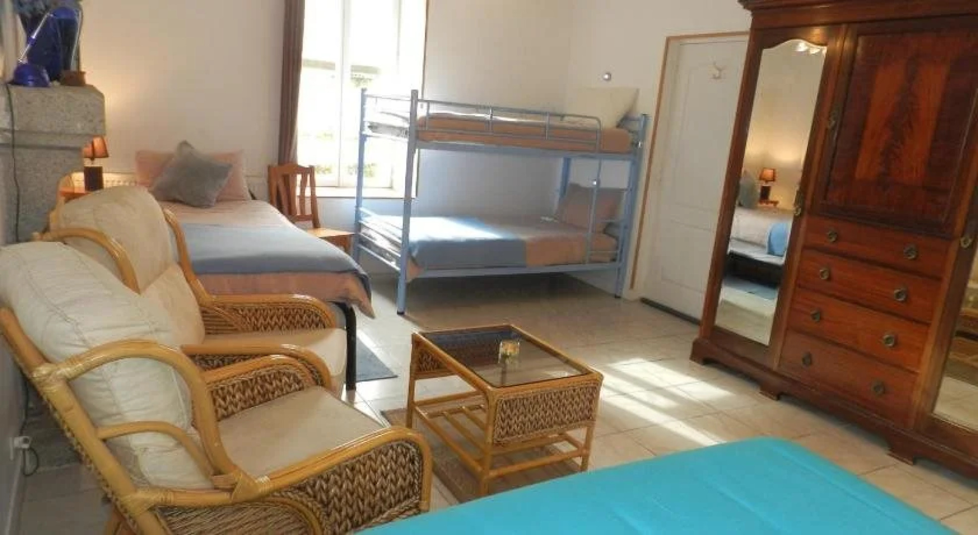 Lauras Chambres dHôtes