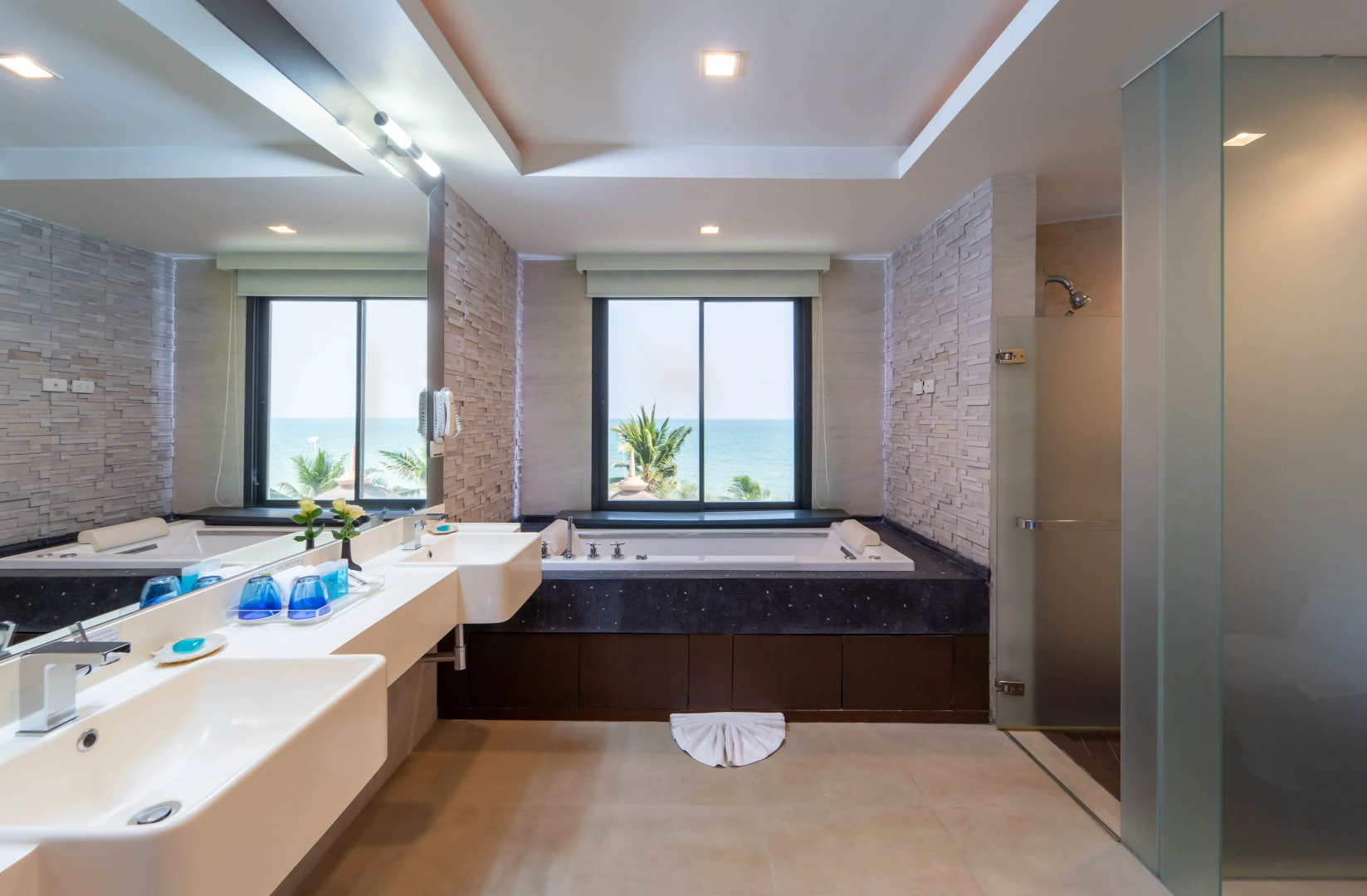 Springfield at Sea Resort & Spa