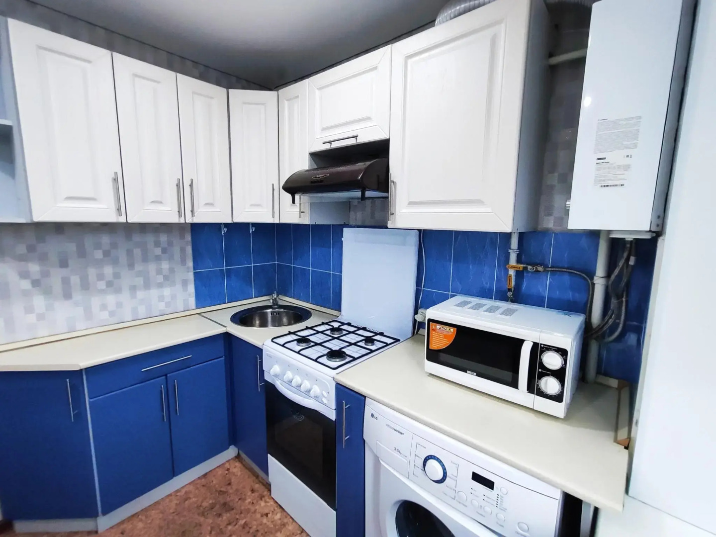 Апартаменты Бугульма на улице Мулланура Вахитова 2