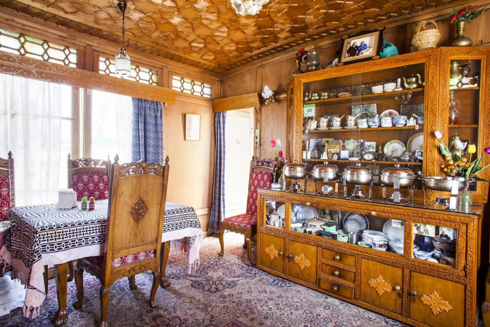 The Shelter Group of Houseboats