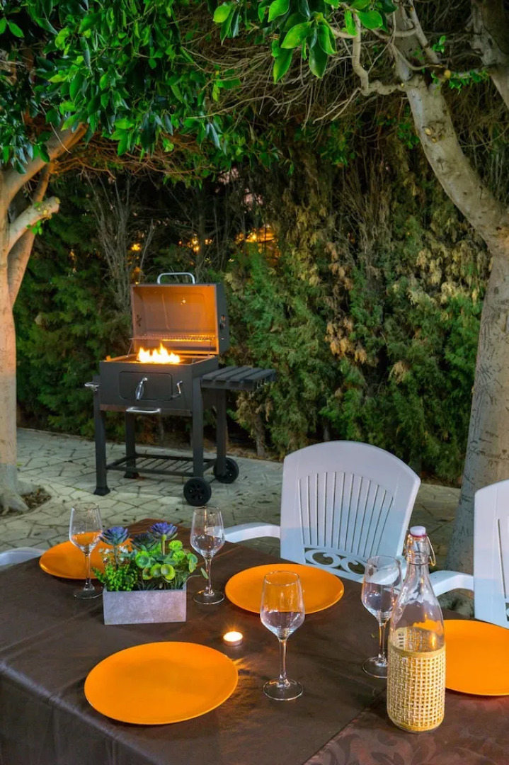 Fidalsa Villa Grand White House