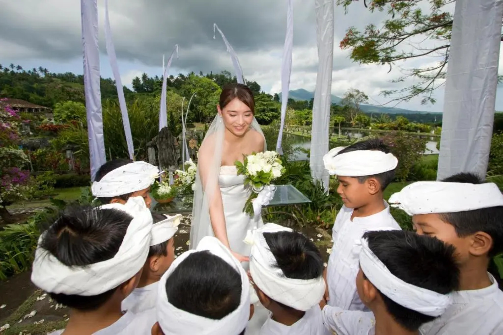 Tirta Ayu Hotel & Restaurant