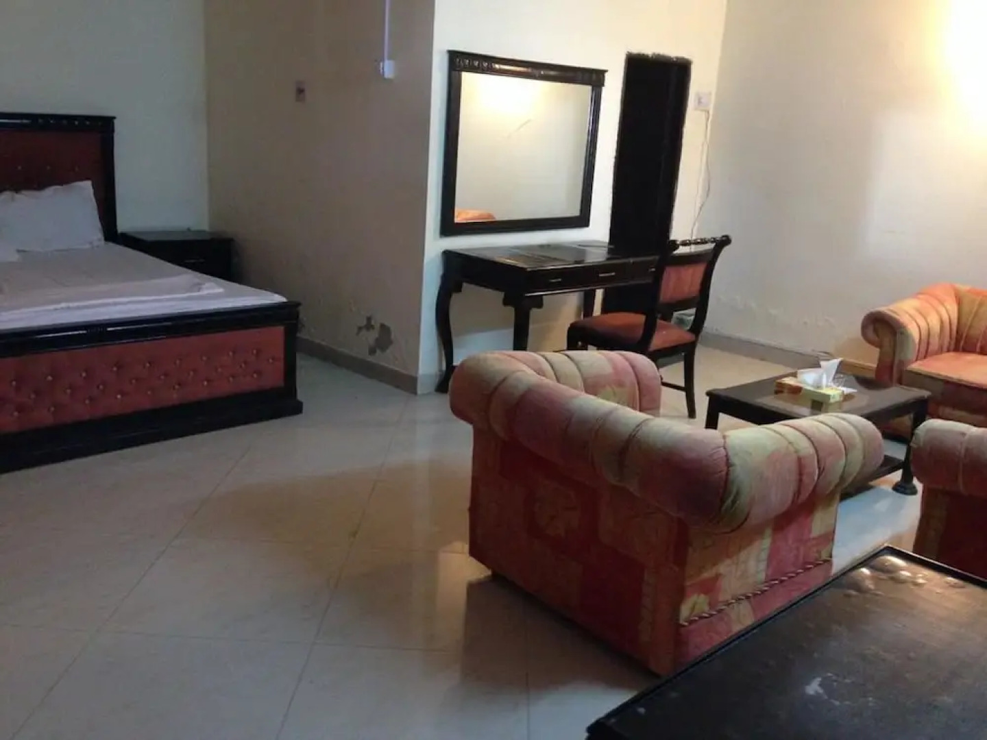 Hotel residence inn multan