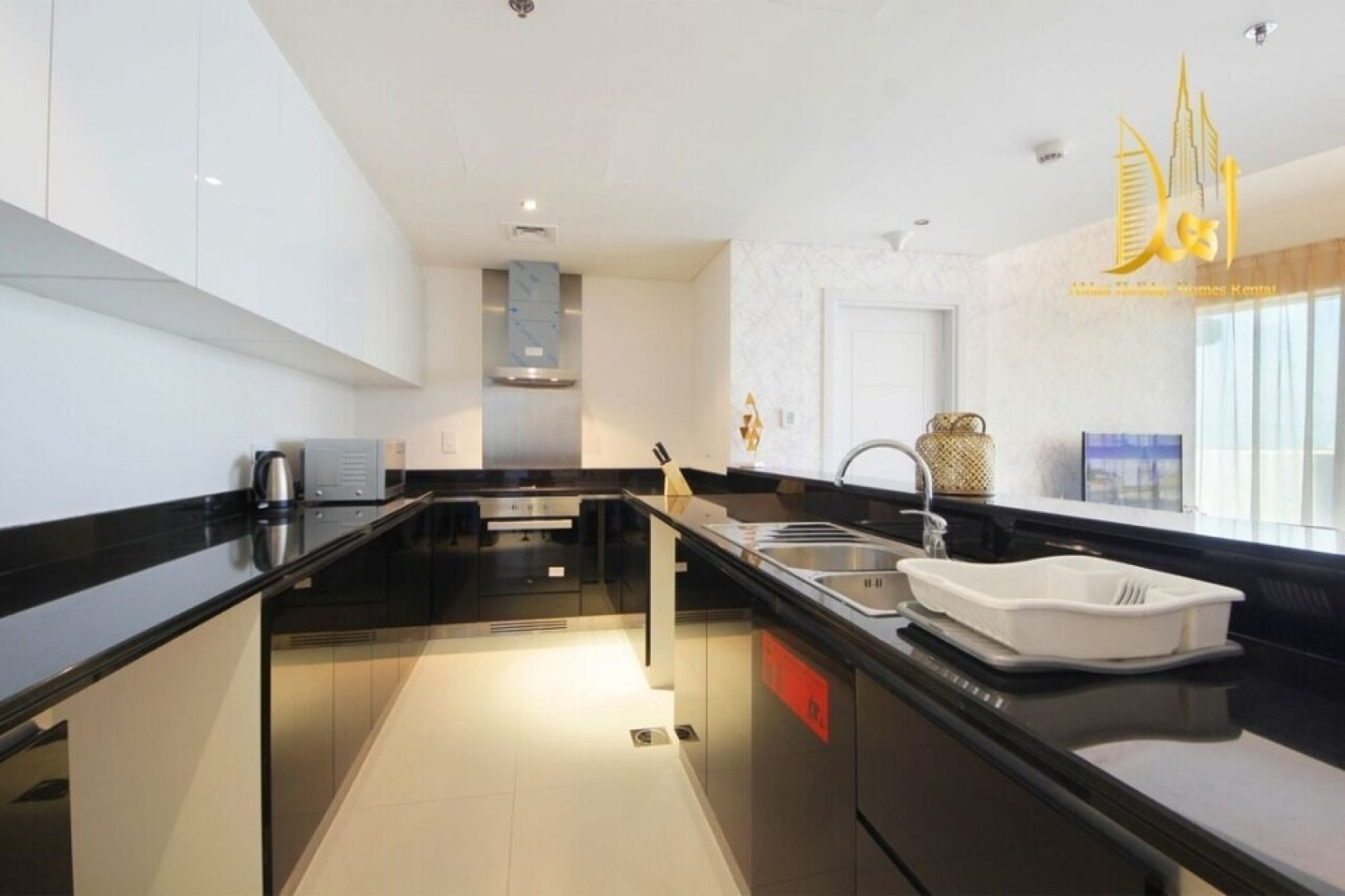 Luxurious 2 BR Damac Height Dubai Marina