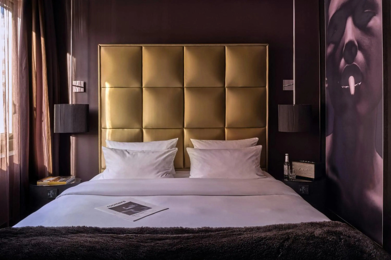 Roomers Frankfurt Central, Autograph Collection