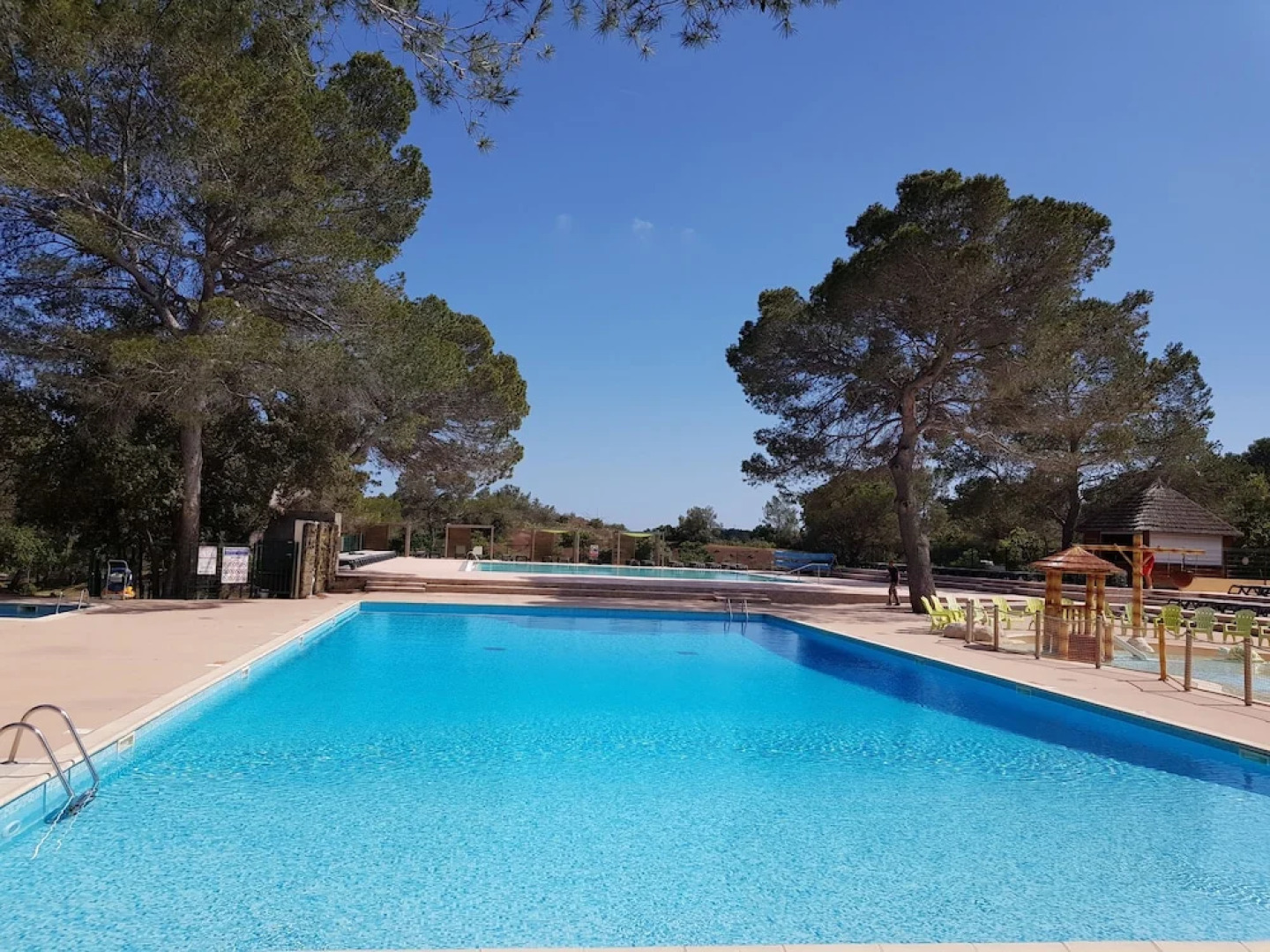 La Pierre Verte Camping Village