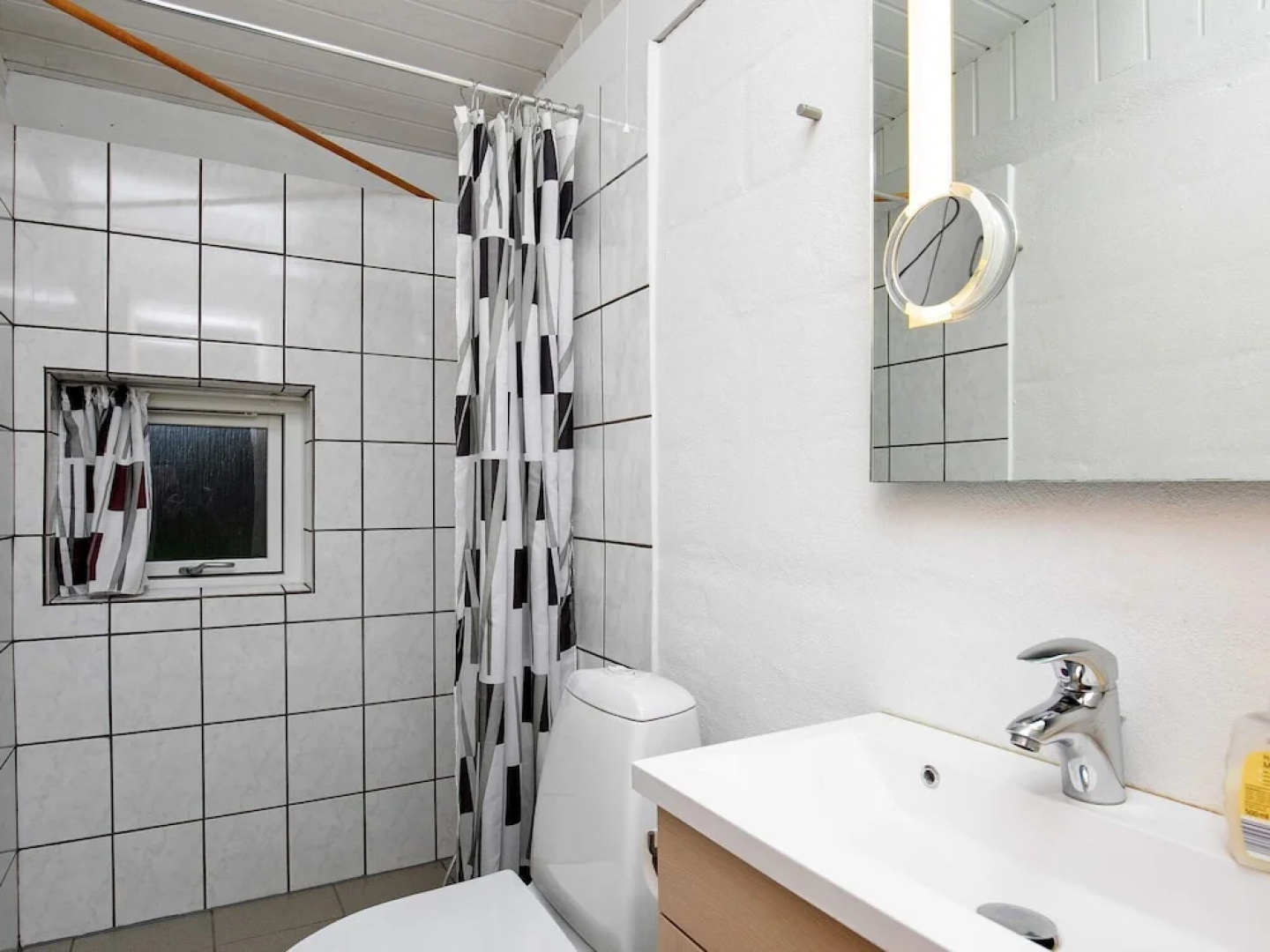 6 Person Holiday Home in Vemb