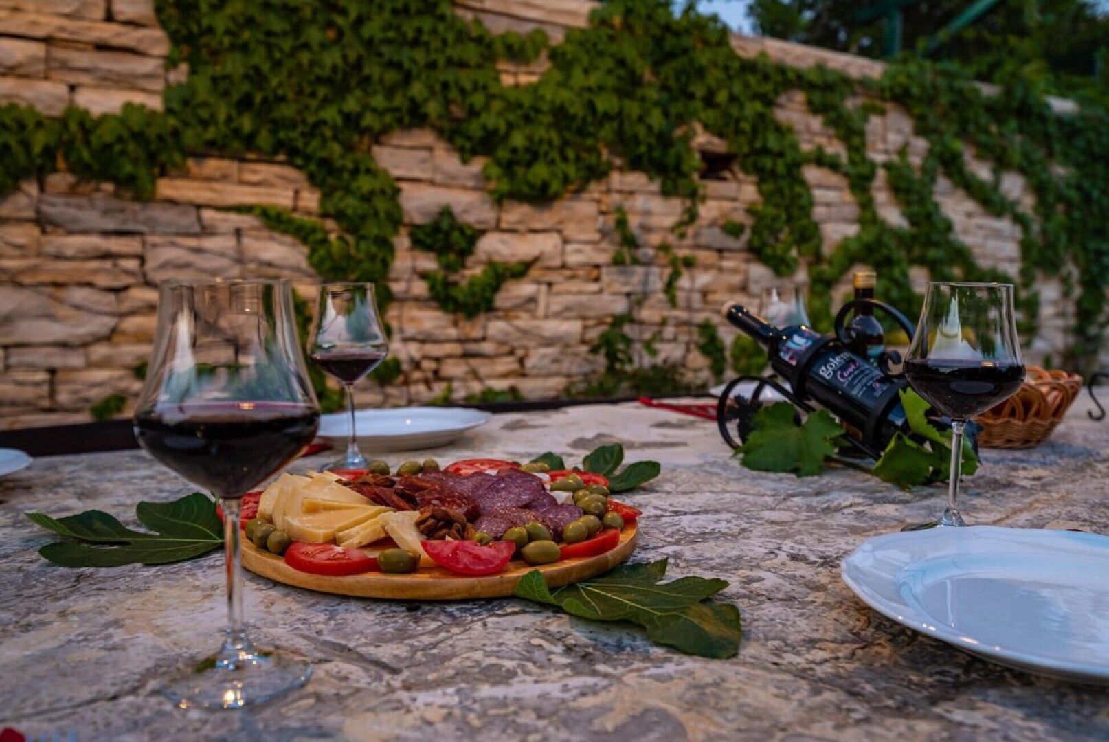 Nice Home in Lisicic With Wifi and 3 Bedrooms