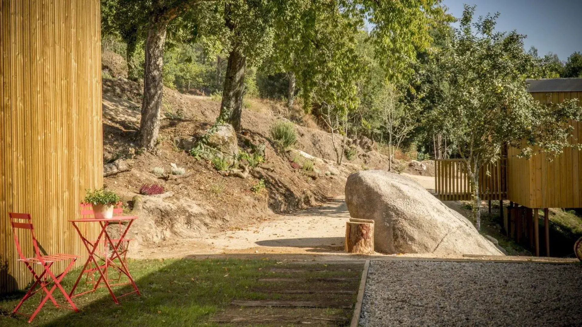 Aloia Nature Alojamiento Forestal