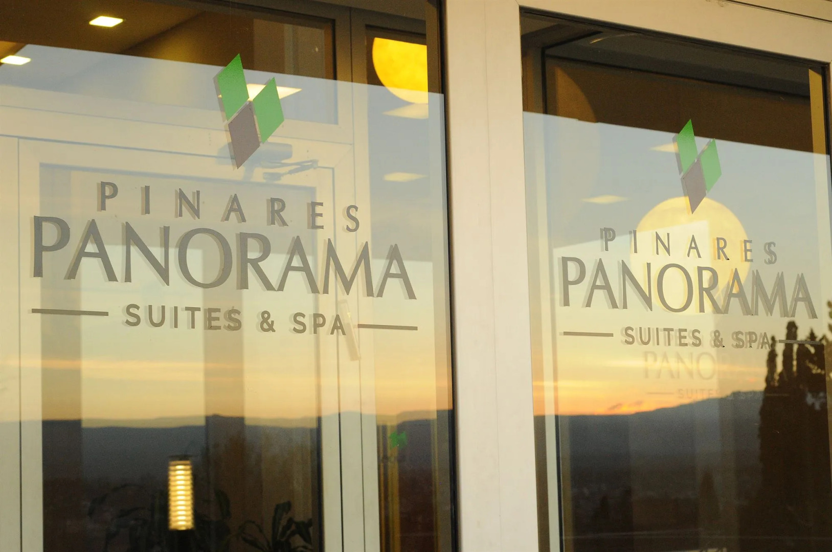 Pinares Panorama Suites & Spa