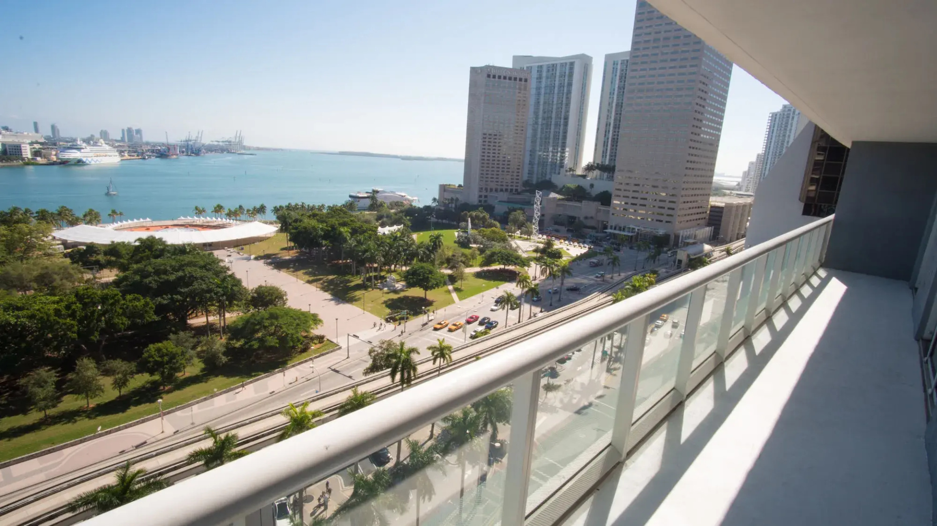 Bayfront Suites by YouRent