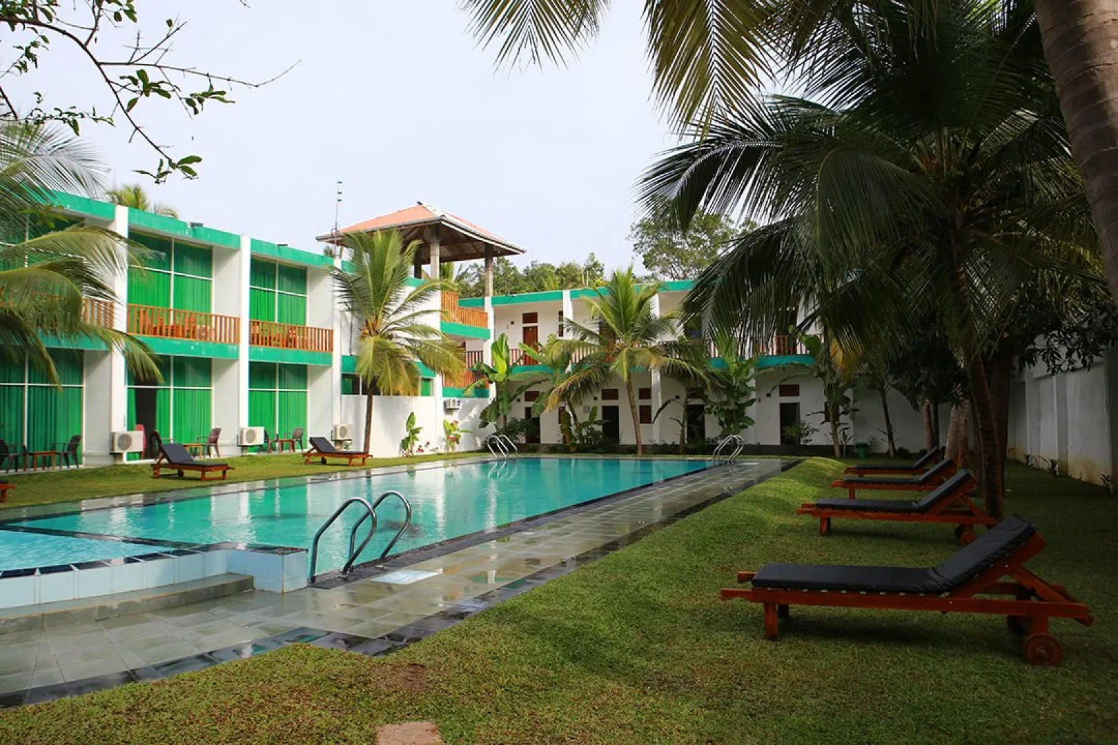 Acme Transit Hotel
