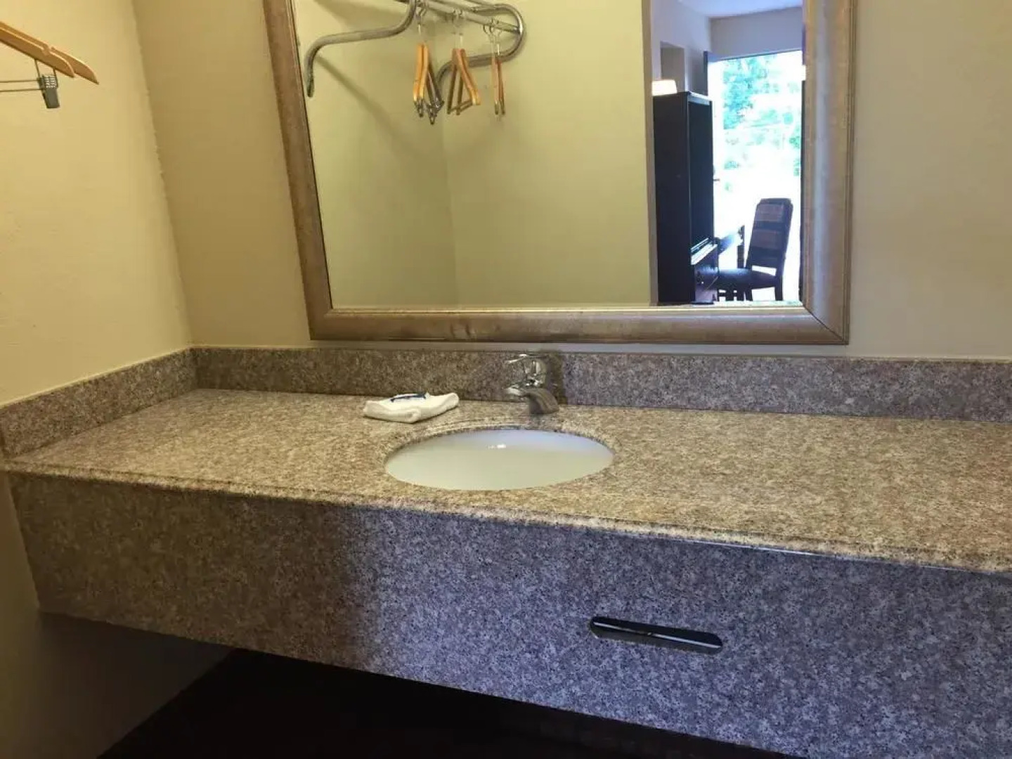 Opelika Inn - Opelika