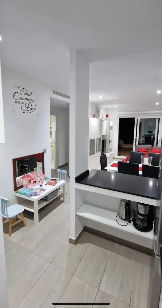 Stylish 2-bed Apartment Overlooking the Fairways