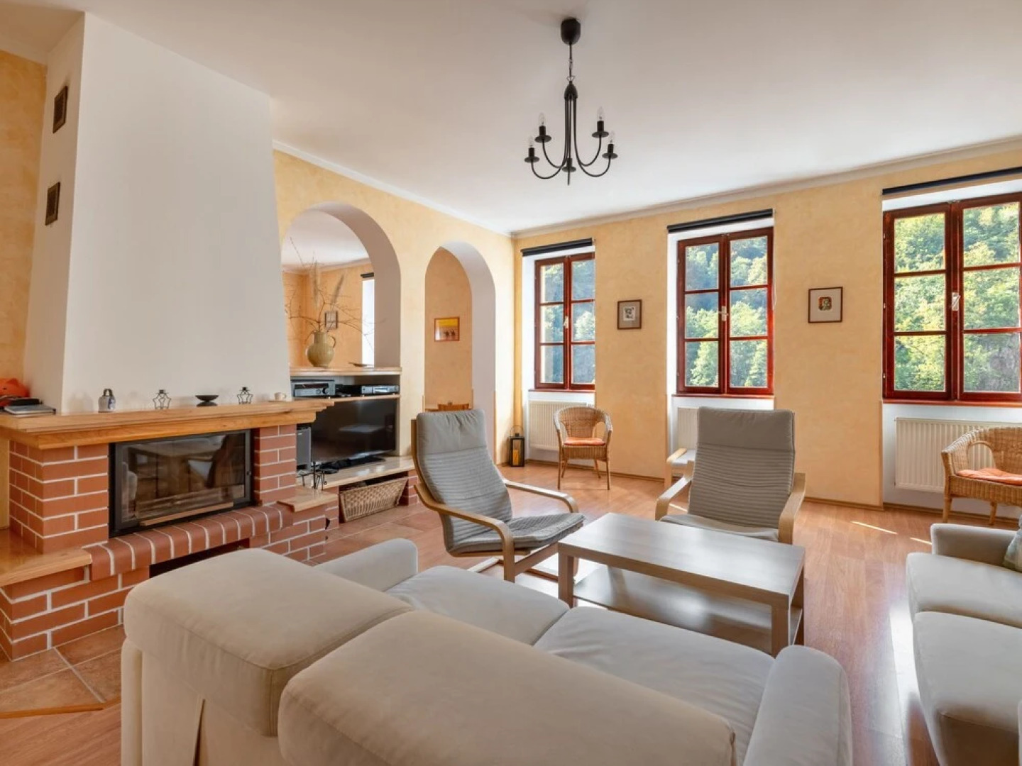 Podhrad Loket in Loket