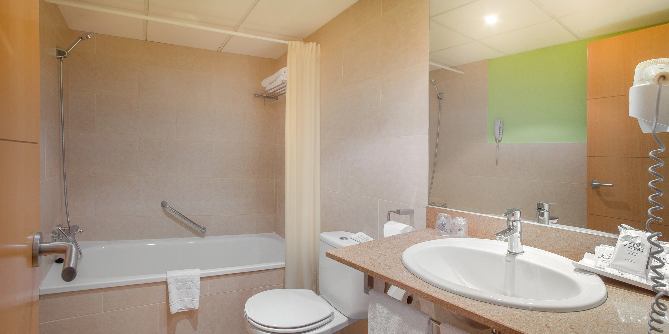 Отель RH Casablanca & Suites