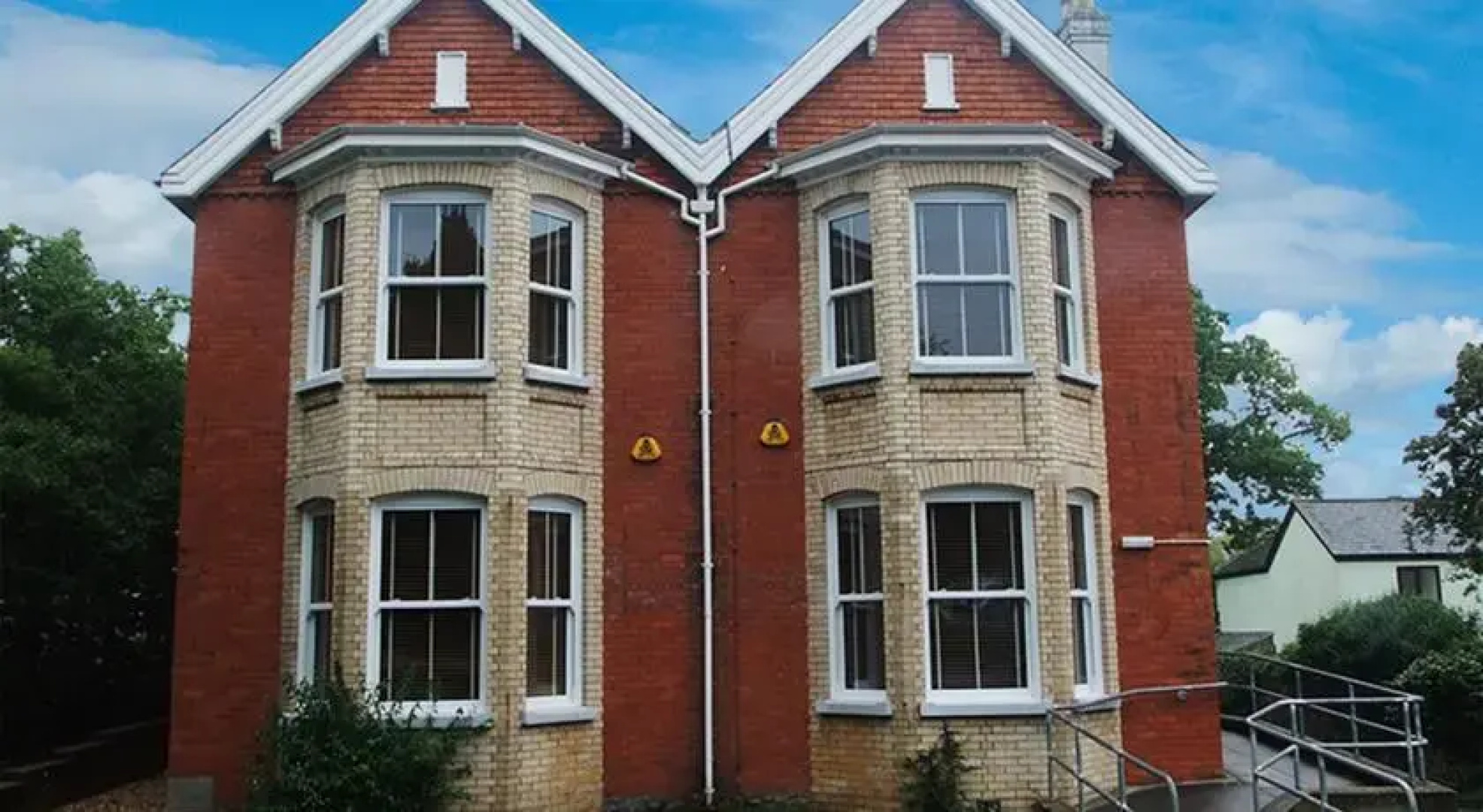 Windmill House Hostel
