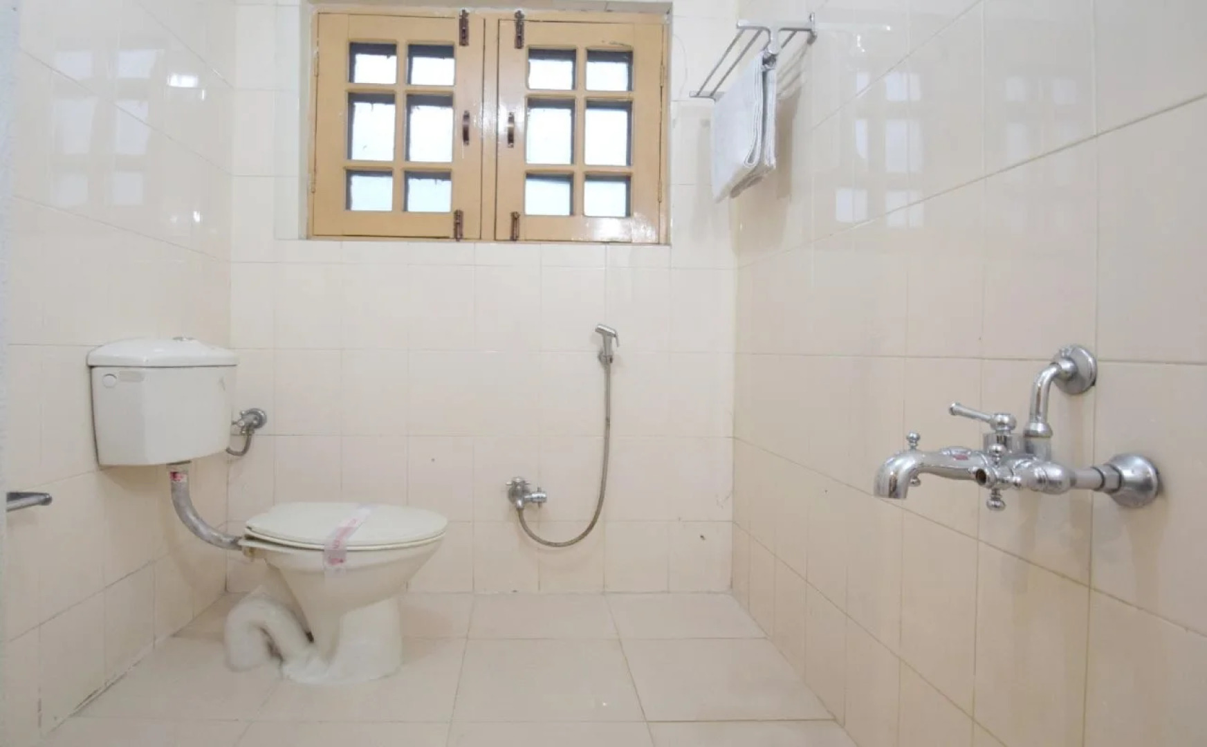 OYO 4694 Hotel City Plaza