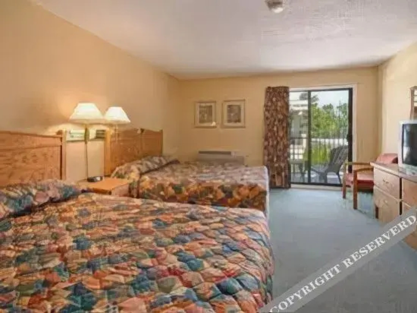 Super 8 Motel - Penticton