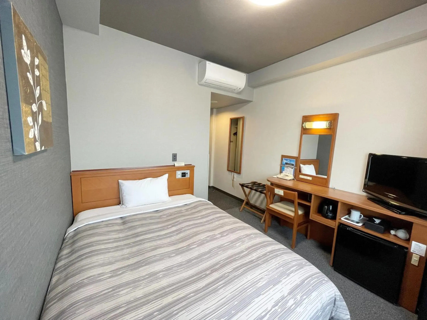 Hotel Route-Inn Fujieda Ekikita