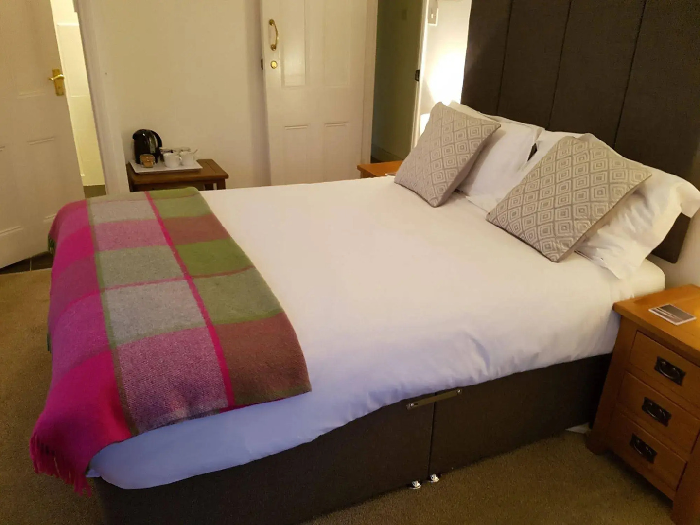 Ty Helyg Guest House