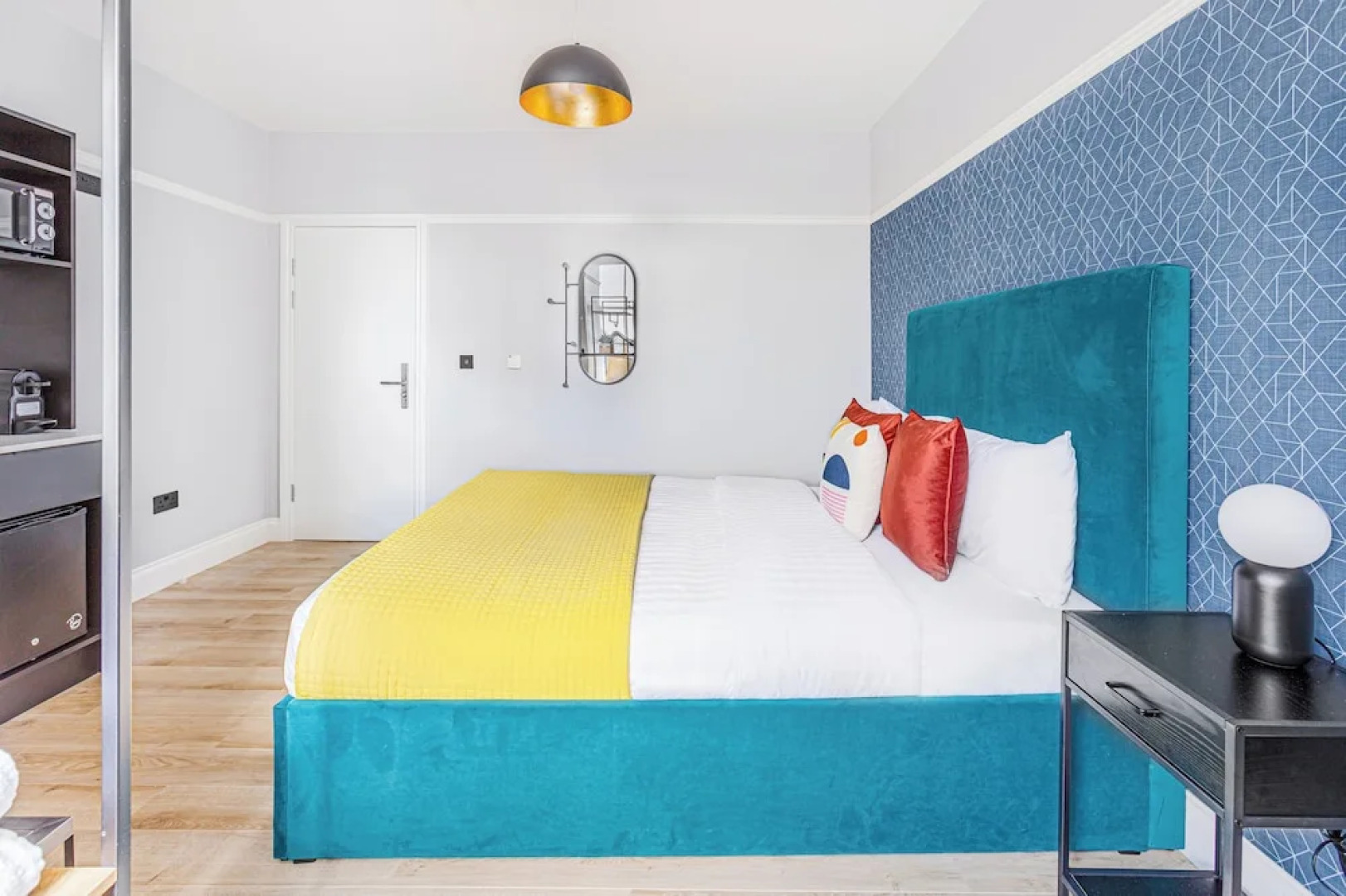 Bob W London Earl's Court - Philbeach Gardens