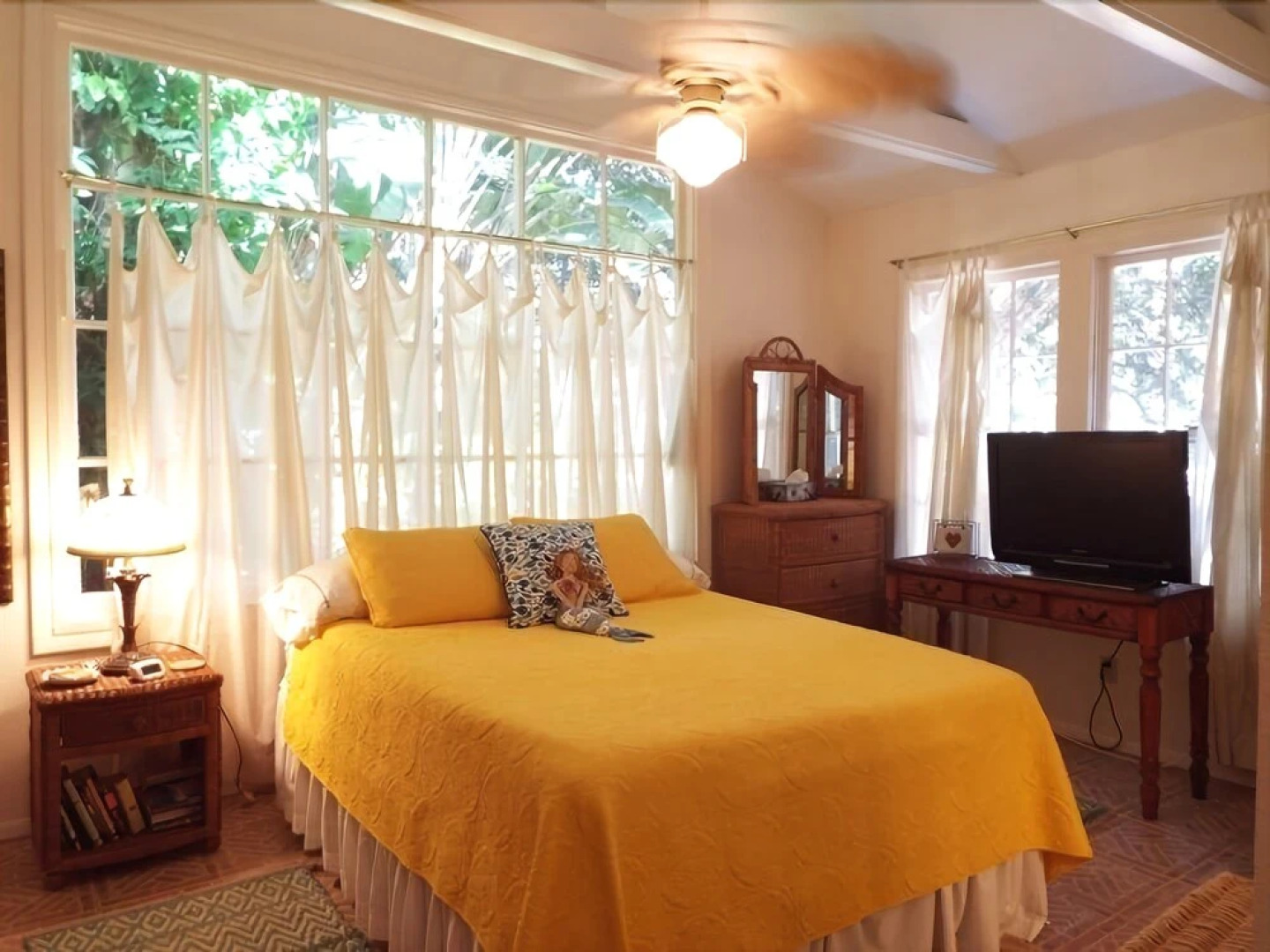 Bayou Hammock Pool Cottage by Wagner Realty