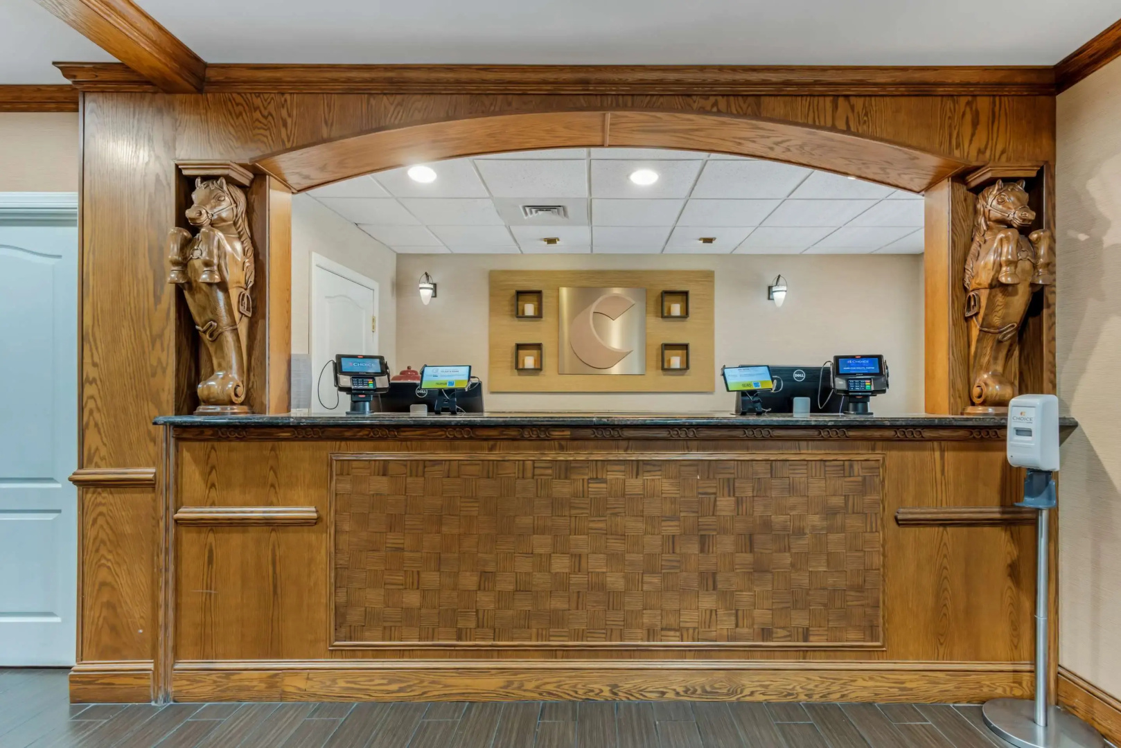 Comfort Inn & Suites Dover near Speedway