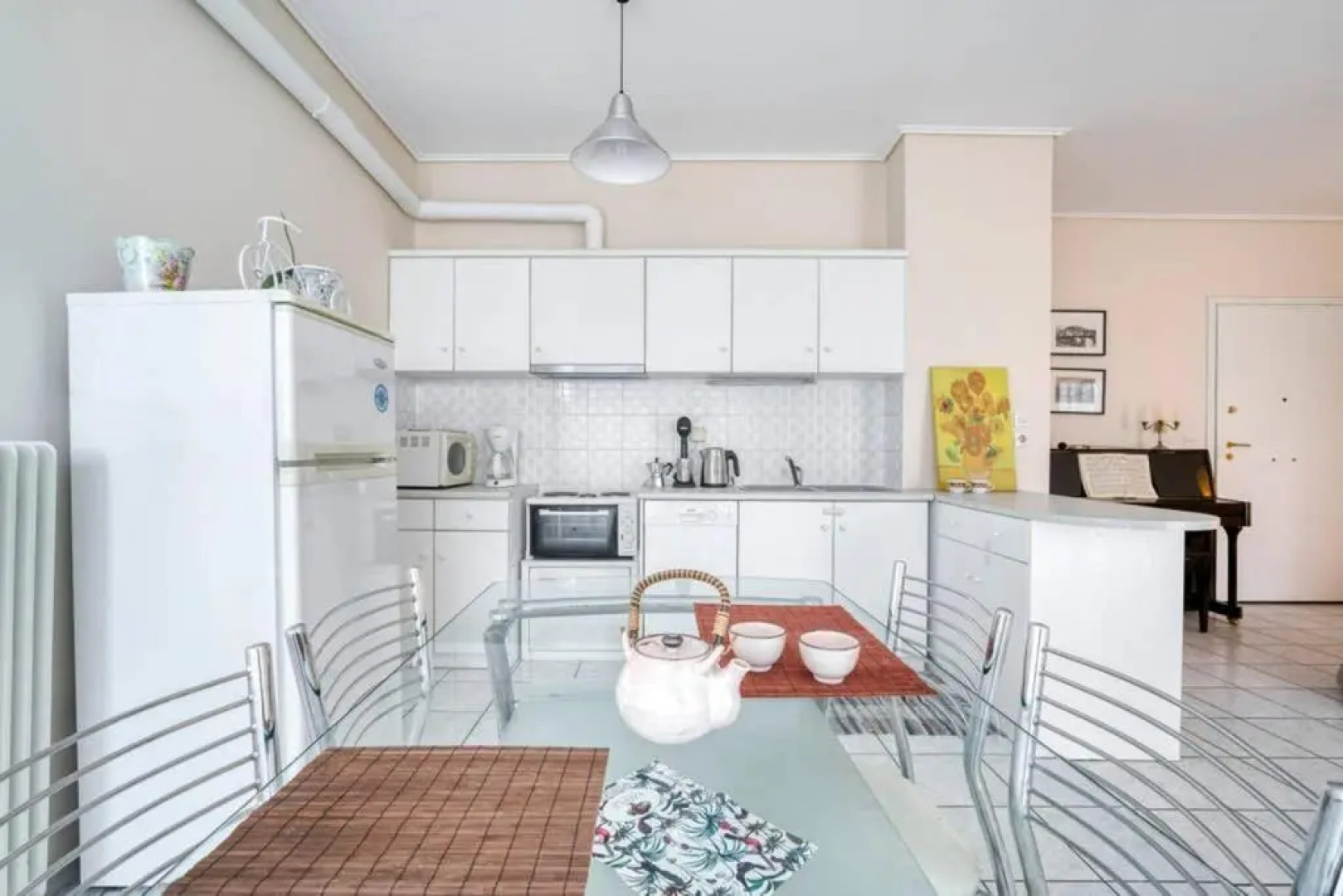 Cosy and Confortable