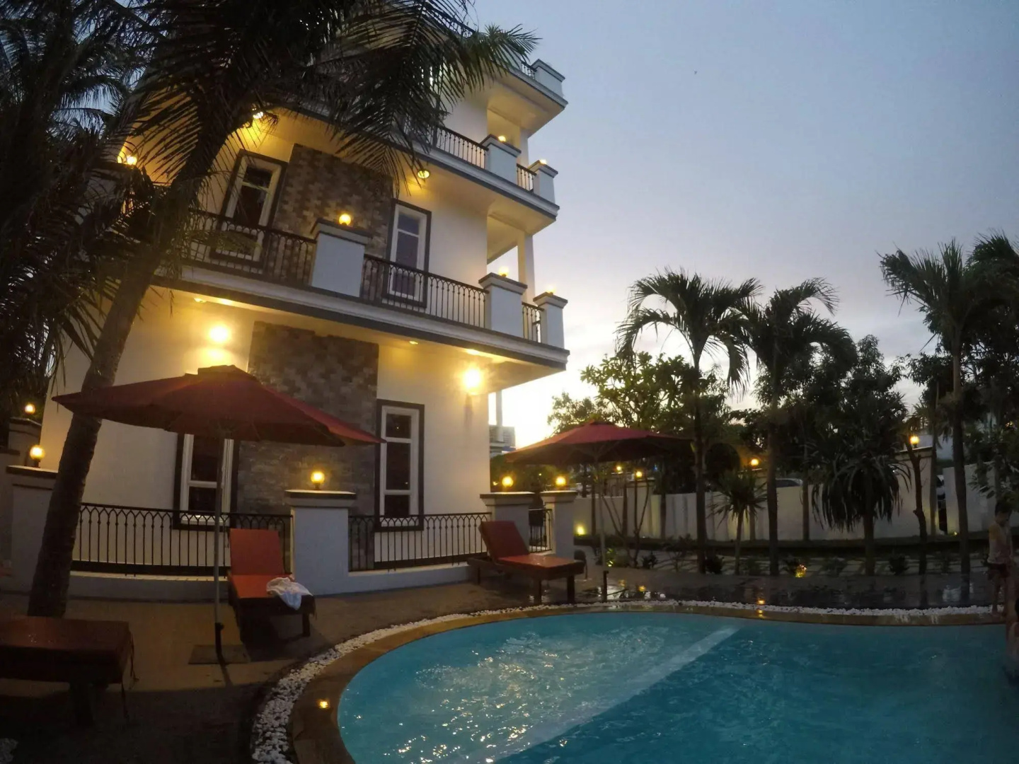 Boutique Kampot Hotel