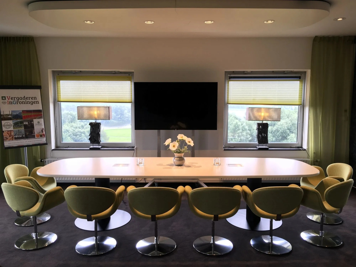 Flonk Hotel Groningen Zuid, BW Signature Collection