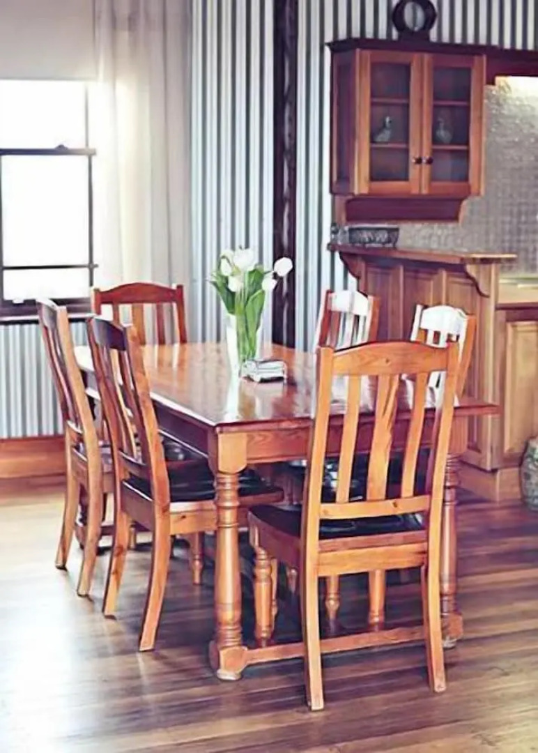 Redwing Shearer's Quarters