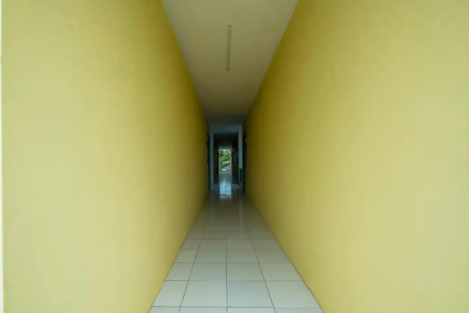 OYO Life 1889 Mbuahpage