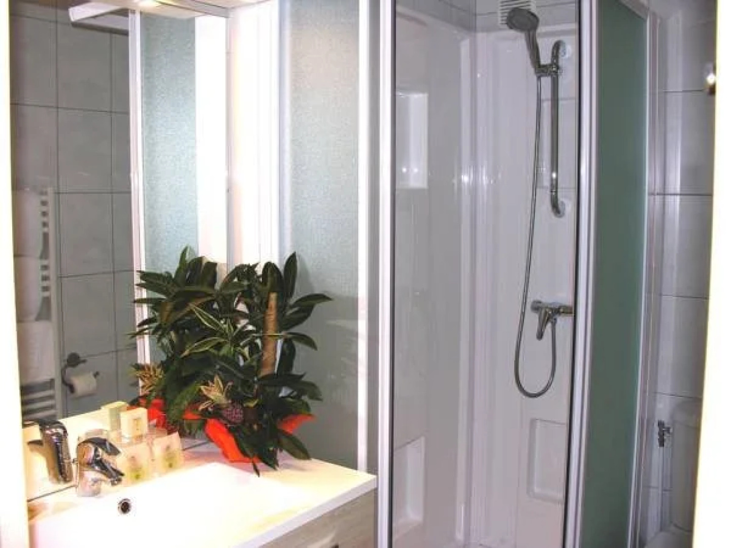 Le Grand-Bec Hôtel Restaurant