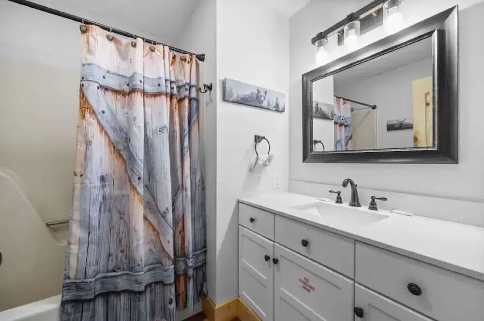 Dollys Darling Privacy for 12