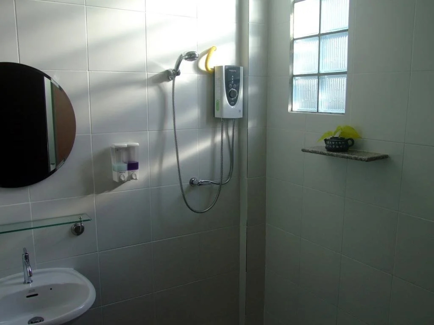 I Ya Living and Food