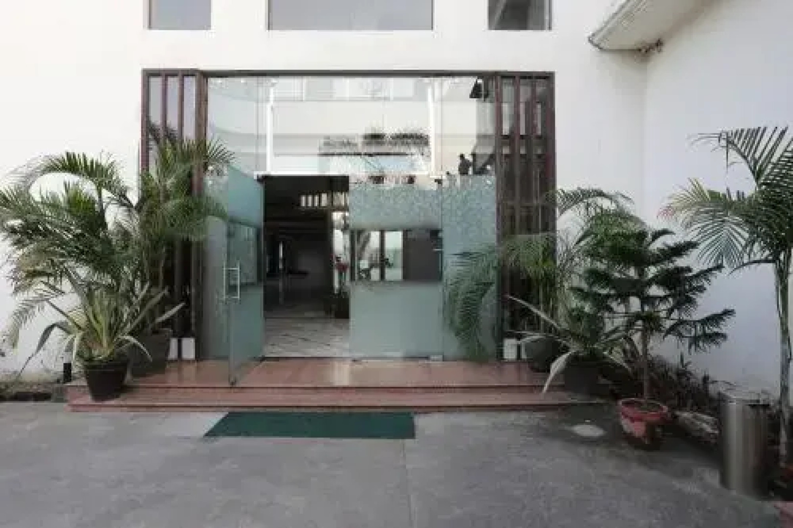 Hotel Sanskriti Greens By OYO Rooms