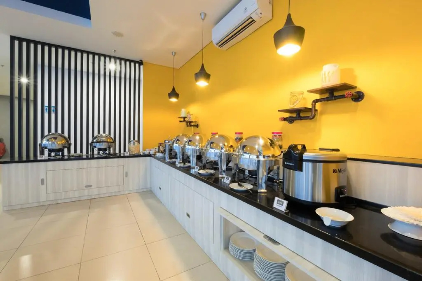 Hotel 88 Bekasi By WH