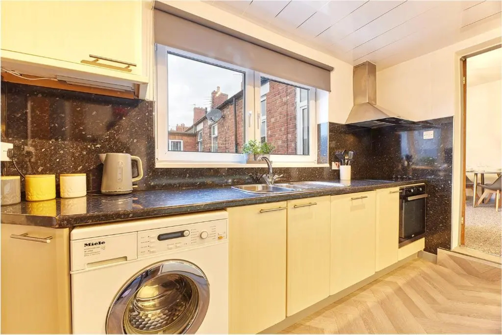 Iness House - Properties Unique