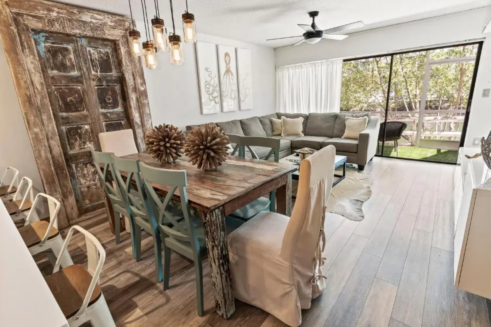 C-VOTED REMODELED UNIT! KAYAKs, MARINA,