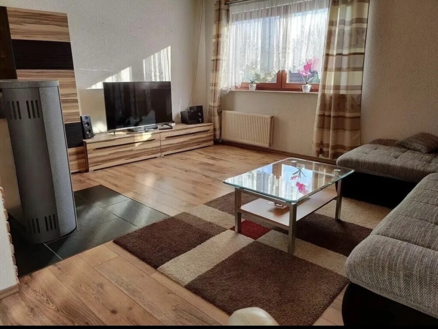 Charming 3- Bed Apartment in City Celle