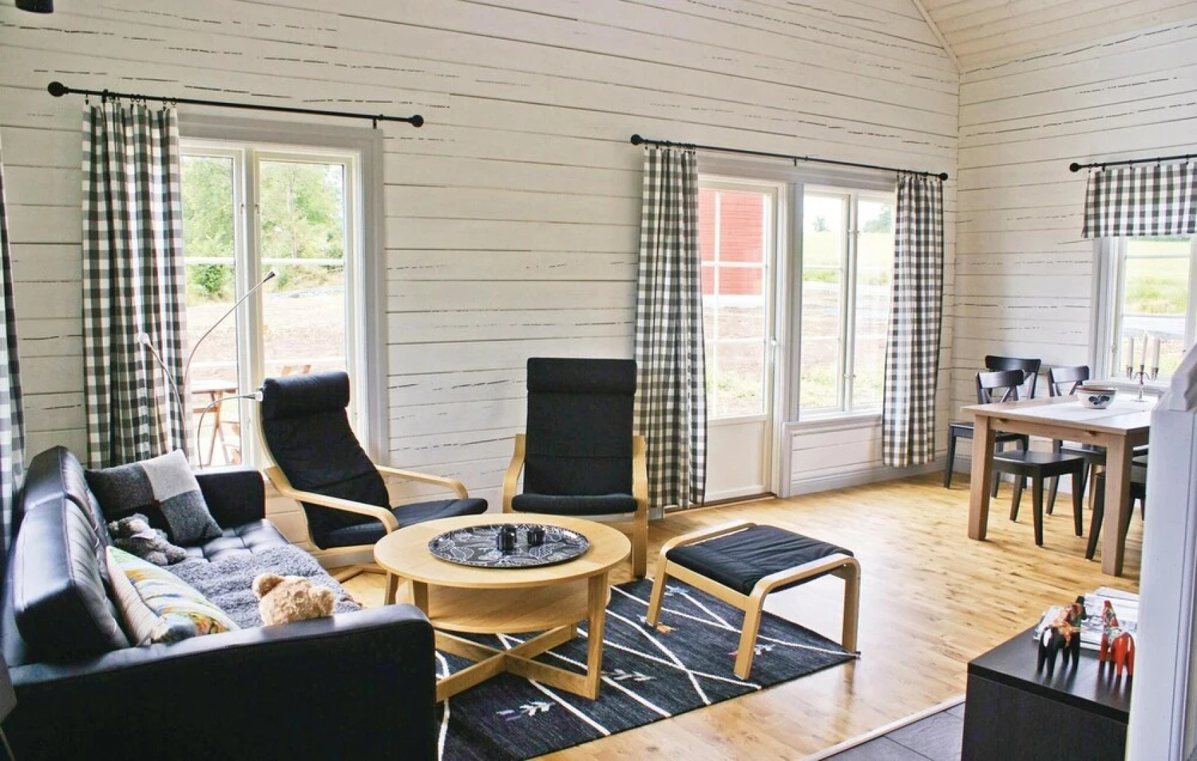 Beautiful Home in Vetlanda With 3 Bedrooms and Wifi