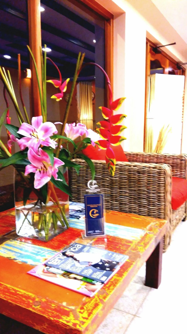 Dorado Eagle Beach Hotel